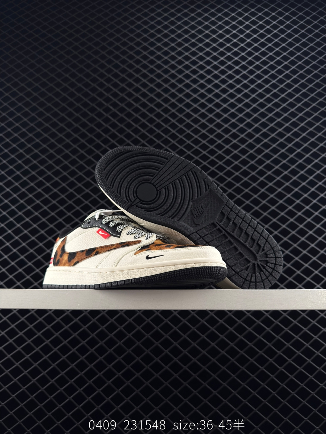 Travis Scott x Air Jordan 1 ” Reverse Mocha “